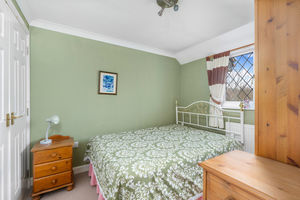 Astrop Gardens Kings Sutton